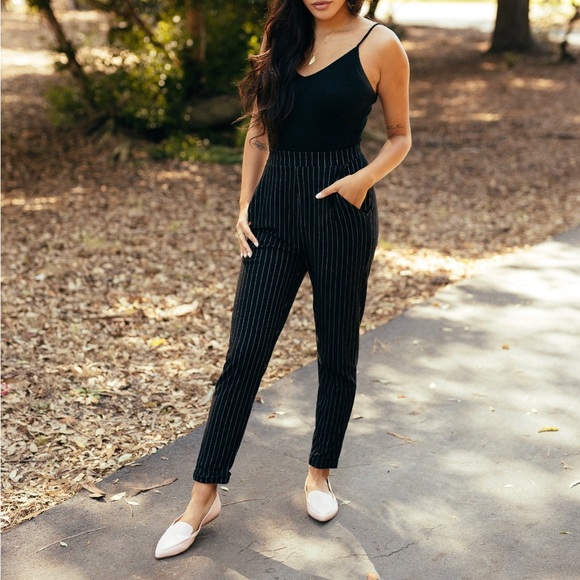 Flat Socialite Pink - Picture 1 of 6